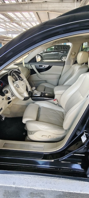 Infiniti FX 3.0 diesel sport edition 280cp - imagine 5