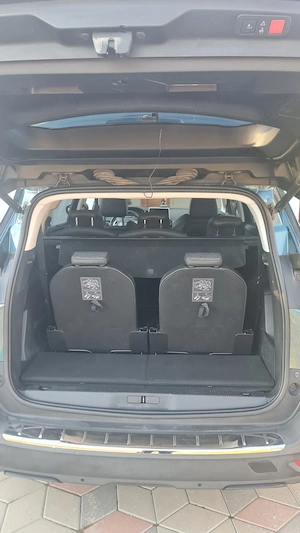 peugeot 5008 , 2018, diesel , 7 locuri, cutie automata - imagine 5