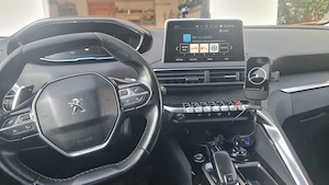 peugeot 5008 , 2018, diesel , 7 locuri, cutie automata - imagine 8
