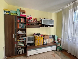 Apartament 2 camere Aleea Teilor - imagine 2