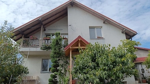 Casa   Budesti - Racovita   Valcea   - imagine 7
