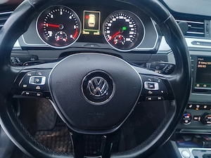 Vând Passat b8 2.0 litri 150 cai - imagine 7