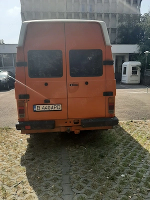 VW LT 28 atestat Retromobil, 2,4 L, 6 cilindri in linie, an fabricatie 1985 - imagine 3
