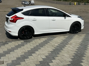 Ford focus model ST Line 2.0 tdci  euro 5 - imagine 7