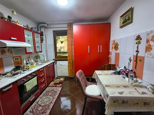 Vand Apartament Zona Cresa - imagine 2