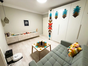 Apartament ultracentral 2 camere în Oltenița complet renovat, mobilat și utilat - imagine 3