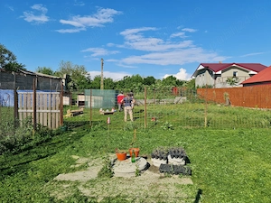 Vând teren intravilan