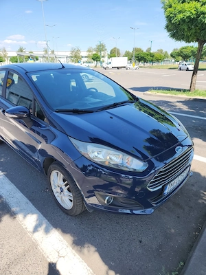 Vând Ford Fiesta ,2014, benzina, 1 l, aspirat, 80 CP, stare tehnica bună, mici defecte cosmetice - imagine 3