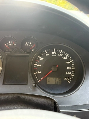 SEAT Cordoba 2005   1.4 Benzină | 210.000 km | Acte la zi + 2 rânduri de roți - imagine 9