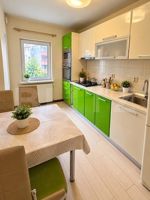 Apartament 4 camere, 77 mp, 2 băi și 2 balcoane în Plopilor - imagine 3