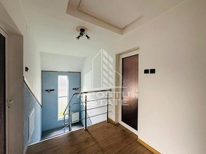 Casa la cheie in Sannicolau - imagine 11