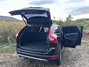 Vand VOLVO XC 60 , AN 2012 - imagine 5