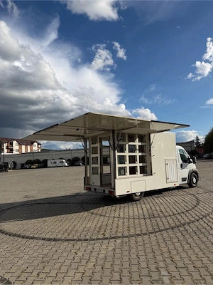 Citroen Jumper 3.0 HDI | UNIC Showroom   Conversie Food Truck  - imagine 7