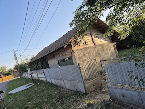 Vând  casa bătrâneasca  - imagine 3