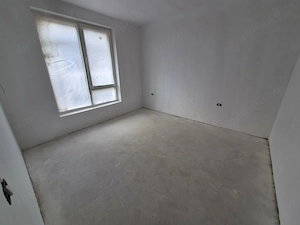 Apartament 2 camere. Etaj 3. Bucatarie inchisa. Decomandat. Asfalt. - imagine 7