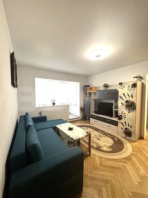 De vânzare apartament complet renovat, 2 camere, zona Astra - imagine 2