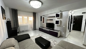 Apartament decomandat cu 3 camere, Ultracentral, centrală proprie - imagine 3