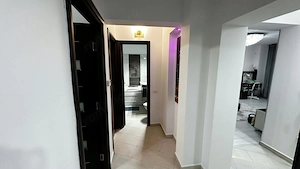 Apartament decomandat cu 3 camere, Ultracentral, centrală proprie - imagine 18