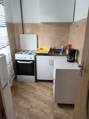 inchiriez apartament cu o camera - imagine 3