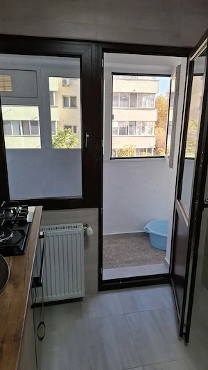 Propietar apartament 2 camere decomandat - imagine 9