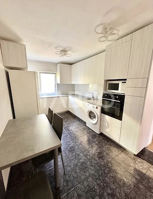Apartament cu 4 camere in Plopilor cu 2 balcoane si boxa de 10 mp - imagine 9