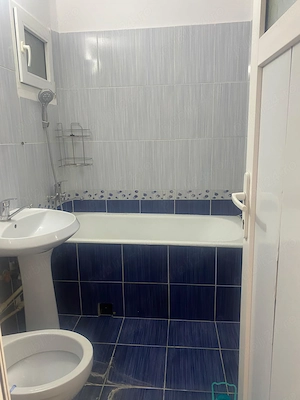 Apartament 2 camere decomandate zona KM 4-5 - imagine 14