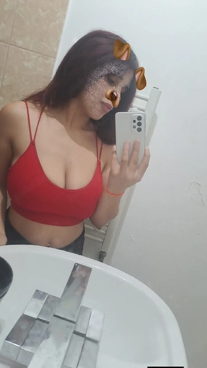 Elysa 23 de ani