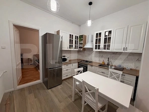 Apartament 3 camere, 90 mp, Ultracentral, Parcare inclusă, Renovat - imagine 3
