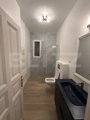 Apartament 3 camere, 90 mp, Ultracentral, Parcare inclusă, Renovat - imagine 6