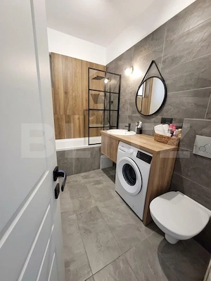 Apartament la cheie, 3 camere, parcare, etaj intermediar - imagine 8
