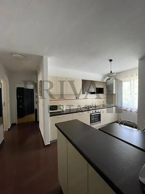 Apartament decomandat 3 camere, 70 mp, centrala, zona medicina