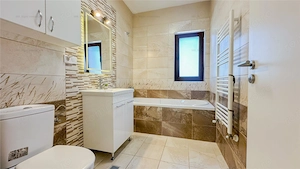 Apartament 2 camere | Modern | Parcare proprie | Mall Sanpetru - imagine 7