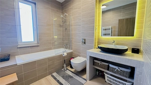 Apartament tip Penthouse | Urban Coresi | Terasa 60mp | Parcare subterana - imagine 9