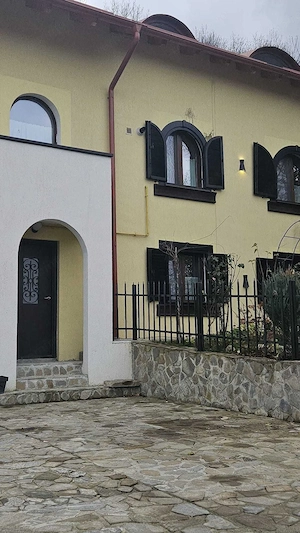 Inchiriez sudio in Brasov, zona AFI