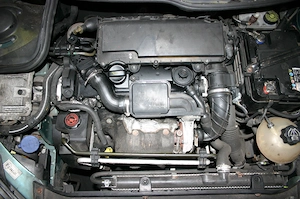 Dezmembrez peugeot 206, 1.4 hdi diesel, an 2002 - imagine 5