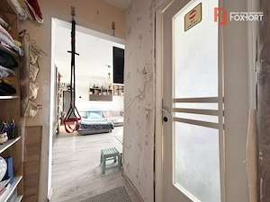 Apartament cu 2 camere - 50 mp, semidecomandat, zona Sagului - imagine 9
