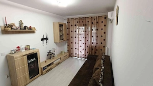 PF vând 2CD+Grădină+terasă+loc de parcare. - imagine 3