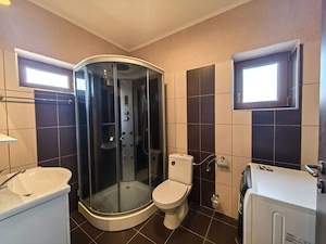 Mobilat si utilat complet! Panouri solare 6 KW! Pozitie Excelenta! - imagine 7