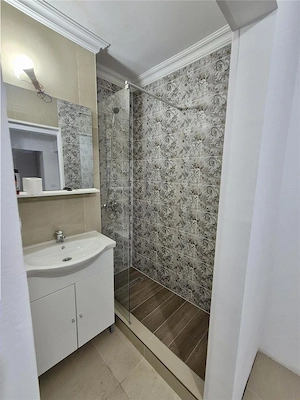 Dambovita, 2 Camere, Renovat, Decomandat, Lift - imagine 3