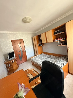Ap. 4 camere decomandat, utilat și mobilat, direct proprietar. - imagine 7