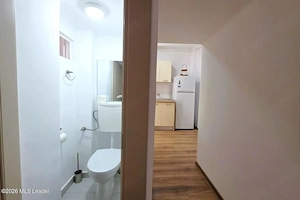 Piata Romana, 4 camere 138 MP total, Etaj 2/9, renovat - utilat, liber - imagine 18