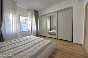 Piata Romana, 4 camere 138 MP total, Etaj 2/9, renovat - utilat, liber - imagine 5