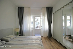 Piata Romana, 4 camere 138 MP total, Etaj 2/9, renovat - utilat, liber - imagine 15