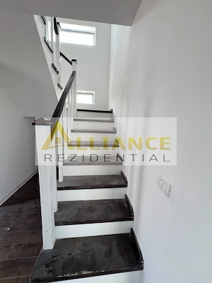 Vila de vanzare-4 camere-2 bai-Teren 350 MP - imagine 17