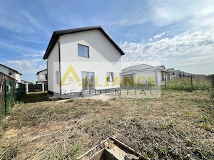 Vila de vanzare-4 camere-2 bai-Teren 350 MP - imagine 3