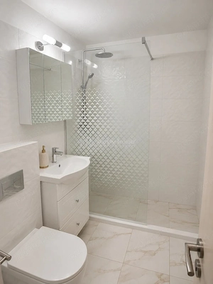 4 camere complet renovat - 100 mp - Vitan - imagine 9