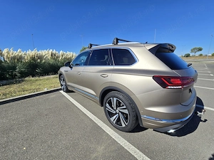 Volkswagen Touareg V6 TDI Atmosphere bej, Oct 2018, diesel,2967 cmc, 286 CP, suspensie pneumatica - imagine 16
