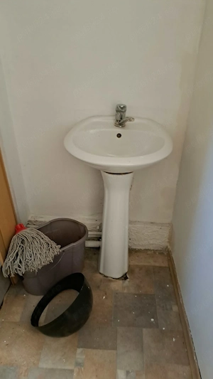 Inchiriez spatiu comercial Adunatii Copaceni  - imagine 2