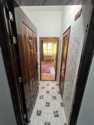 Închiriez garsoniera Bila Far - imagine 5
