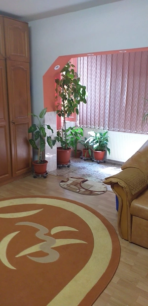 Vând apartament 2 camere - imagine 4
